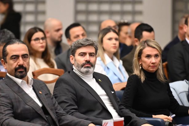 BTSO Akademi'den Yeşil Dönüşüm ve SKDM Bilgilendirme Toplantısı (3)