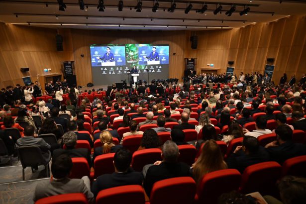 Uludağ’da Çevre, Şehircilik ve İklim Zirvesi (7)