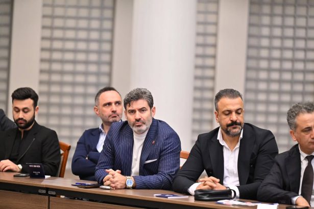 BTSO'da İnşaat Sektörü ve Küresel Gelişmeler Toplantısı (1)