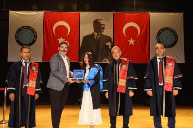 DEMSİAD Uludağ MYO 37. Dönem Mezuniyetine Katıldık (1)