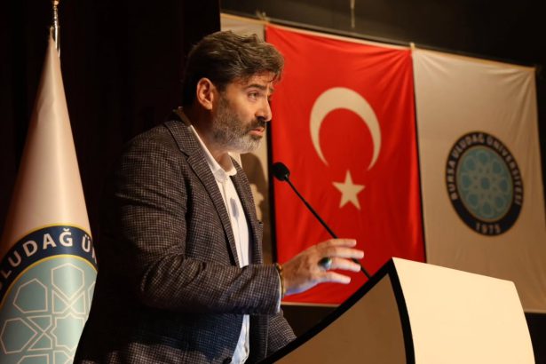 DEMSİAD Uludağ MYO 37. Dönem Mezuniyetine Katıldık (2)